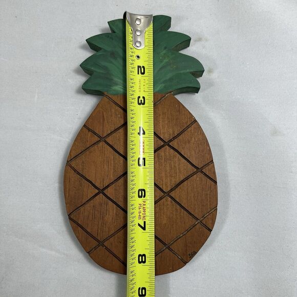 Vintage Wooden Handpainted Pineapple Wall Decor - Picture 7 of 8